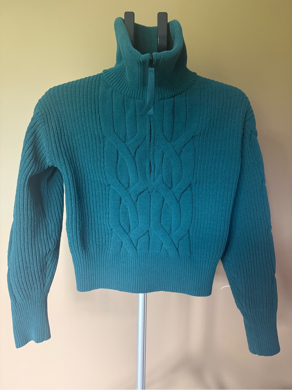 Lululemon Cable Knit Half Zip